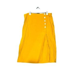 0237 Marc New York mustard yellow skirt with buttons and slit on the side L
